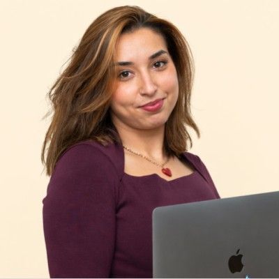 Cosmina Andreea Lazarev, alumno de Sherpa Campus